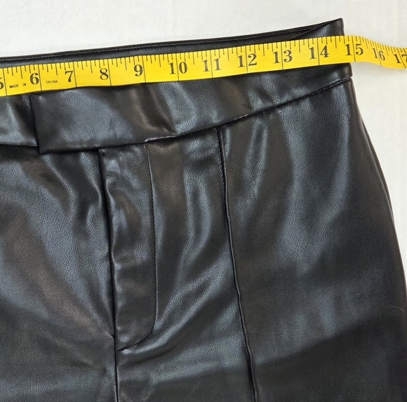 7 For All Mankind Womens Faux Leather High-Rise Pintuck Flare Pants Size M Black - Picture 8 of 12